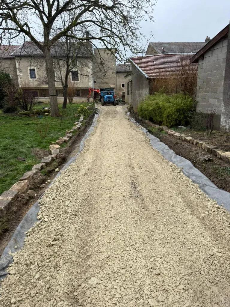 Terrassement allée de jardin (7)