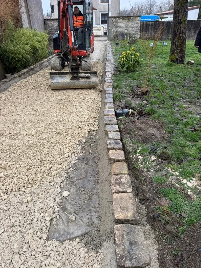 Terrassement allée de jardin (9)