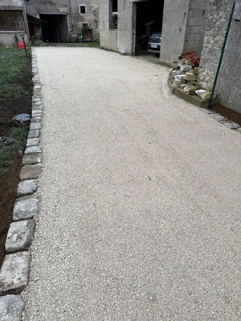 Terrassement allée de jardin (14)