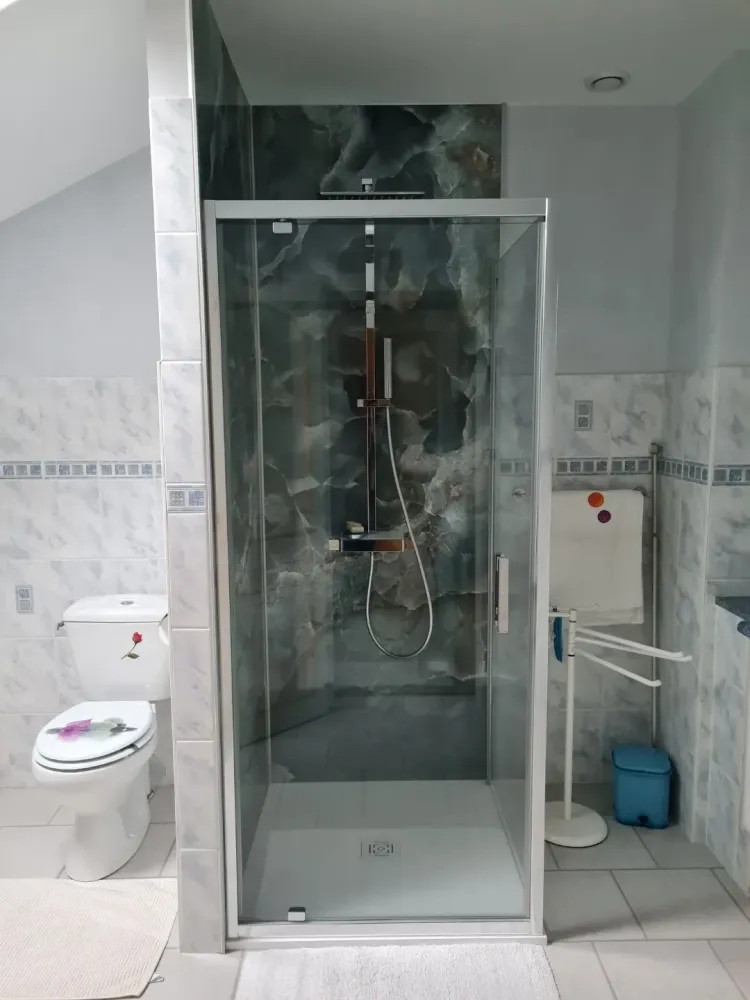 Salle de bain en marbre